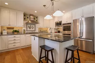 9 Rosalind Rd, Poughkeepsie, NY 12601 - Photo 16