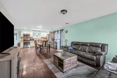 498 A William Floyd Parkway, Shirley, NY 11967 - Photo 4