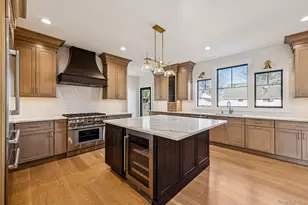 149 Harding St, Massapequa Park, NY 11762 - Photo 10