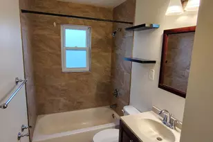 122 W 1st St, Deer Park, NY 11729 - Photo 10