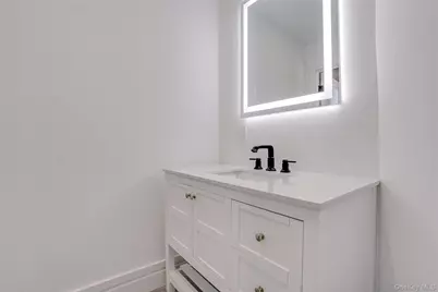 80 Brookdale Avenue, New Rochelle, NY 10801 - Photo 12