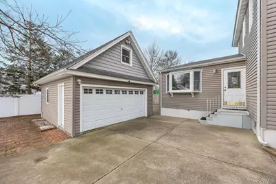 218 Woodlawn Road, West Hempstead, NY 11552 - Photo 24