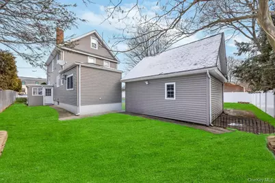 218 Woodlawn Road, West Hempstead, NY 11552 - Photo 26