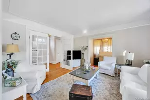 218 Woodlawn Rd, West Hempstead, NY 11552 - Photo 6