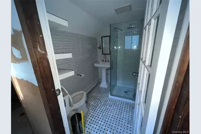 370 Boulder Street, Ronkonkoma, NY 11779 - Photo 2