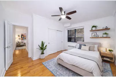 245 Bennett Avenue #1A, New York, NY 10040 - Photo 4