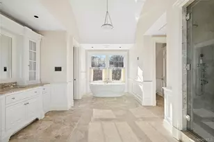 30 Forest Dr, Sands Point, NY 11050 - Photo 16