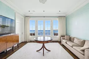 30 Forest Dr, Sands Point, NY 11050 - Photo 22