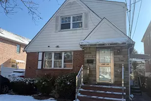 140-14 Poplar Ave, Flushing, NY 11355 - Photo 1