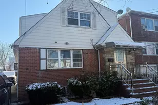 140-14 Poplar Ave, Flushing, NY 11355 - Photo 2