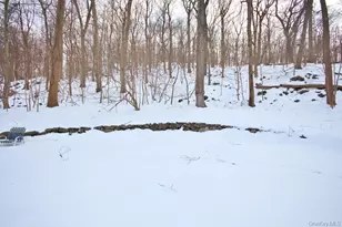 887 Stockton Rd, Valley Cottage, NY 10989 - Photo 28