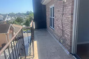 61-31 136th St, Flushing, NY 11367 - Photo 6