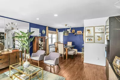 116 Woods Avenue, Malverne, NY 11565 - Photo 2