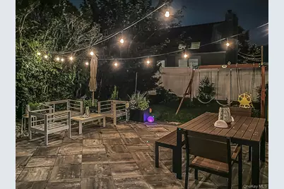 116 Woods Avenue, Malverne, NY 11565 - Photo 24