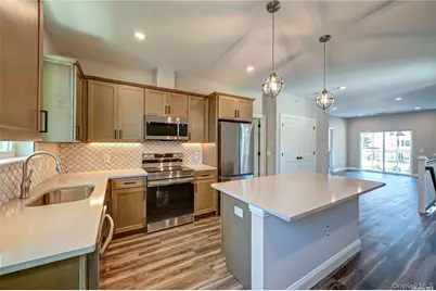 1 Conklin Street #204, Farmingdale, NY 11735 - Photo 18