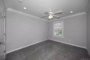 1104 Vista View Dr, Farmingville, NY 11738 - Photo 6