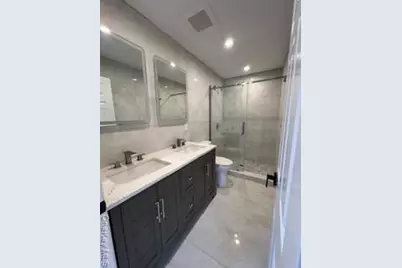 403 S Bayview Avenue, Freeport, NY 11520 - Photo 26