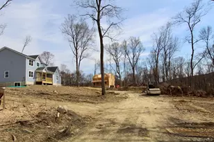 16 Black Gum Ct, Newburgh, NY 12550 - Photo 8