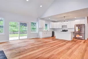 12 Black Gum Ct, Newburgh, NY 12550 - Photo 10