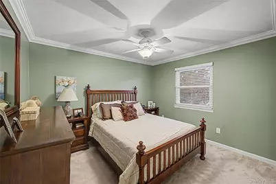 84 Aspen Drive W, Woodbury, NY 11797 - Photo 30