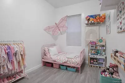 4088 Grace Avenue, Bronx, NY 10466 - Photo 14