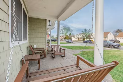 1732 Princeton Drive W, Wantagh, NY 11793 - Photo 48