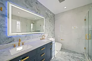 1025 Mirabelle Ave, Westbury, NY 11590 - Photo 28
