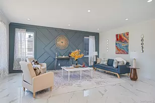 1025 Mirabelle Ave, Westbury, NY 11590 - Photo 16