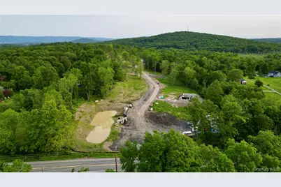 32 Tamarack Drive, Newburgh, NY 12550 - Photo 6