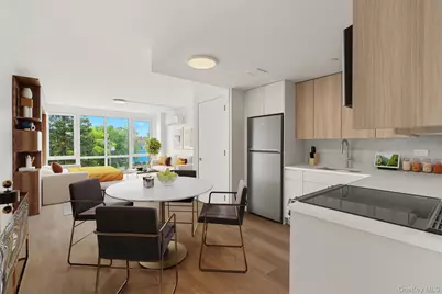 10 Lyon Place #104/1E, White Plains, NY 10601 - Photo 1