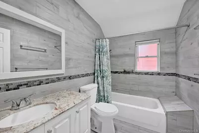 16418 109th Drive, Jamaica, NY 11433 - Photo 10