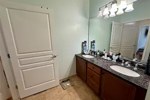 121 Wildwood Cir, Holtsville, NY 11742 - Photo 12