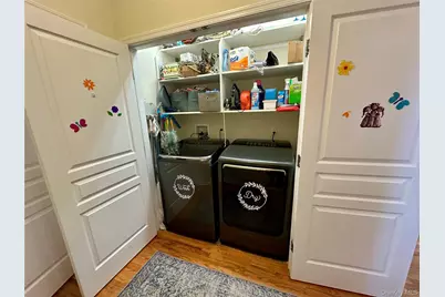 121 Wildwood Circle, Holtsville, NY 11742 - Photo 16