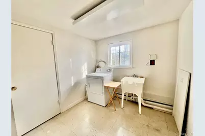 366 Carvel Avenue, Cedarhurst, NY 11516 - Photo 14