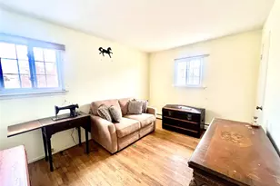 366 Carvel Ave, Cedarhurst, NY 11516 - Photo 8