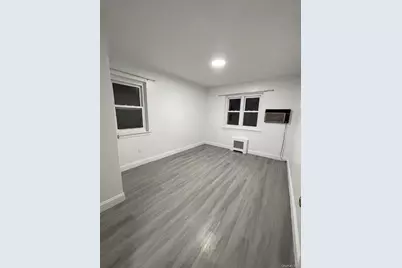 19801 56th Ave, Fresh Meadows, NY 11365 - Photo 6