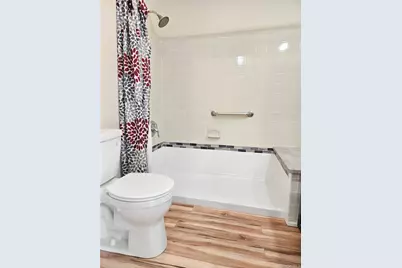 199 Pointe Circle North #199, Coram, NY 11727 - Photo 12