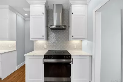 11 Roselle Avenue, Pleasantville, NY 10570 - Photo 12