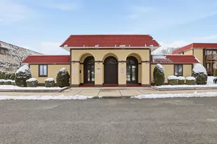 18 Granada Crescent, White Plains, NY 10603 - Photo 16