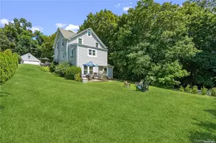 3 Pine St, Glen Head, NY 11545 - Photo 8