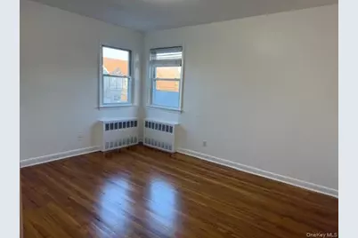 166-19 25th Avenue #2nd fl, Whitestone, NY 11357 - Photo 6
