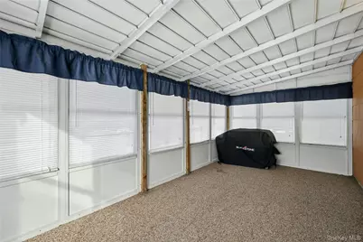 26 Charles Circle, Islip, NY 11751 - Photo 28