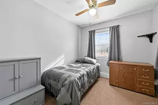 26 Charles Cir, Islip, NY 11751 - Photo 14