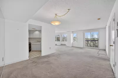 10 Stewart Place #4BE, White Plains, NY 10603 - Photo 16