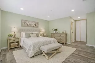 101 Flair Ct E, Saint James, NY 11780 - Photo 18