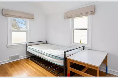 155 White Road, Scarsdale, NY 10583 - Photo 12