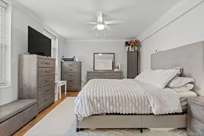 1350 Midland Avenue #1O, Bronxville, NY 10708 - Photo 16