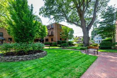 15 Beach Roads #3A, Great Neck, NY 11023 - Photo 18