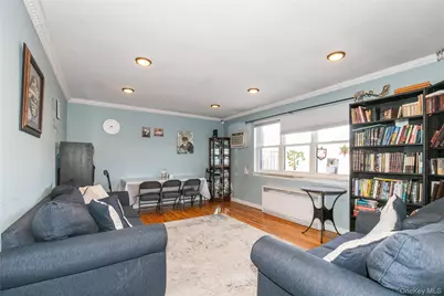 15 Beach Roads #3A, Great Neck, NY 11023 - Photo 6