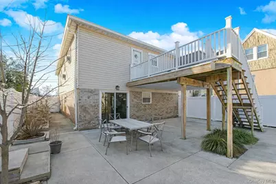 95-11 164th Avenue, Howard Beach, NY 11414 - Photo 38